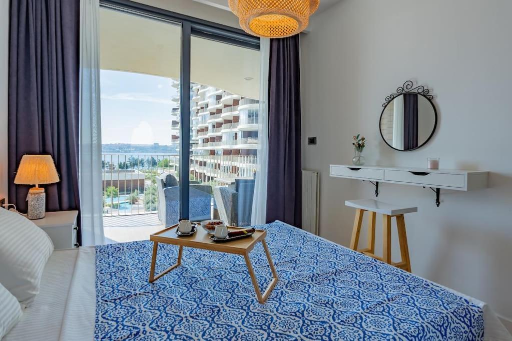 Golden Stones House Sea And Lake View Istanbul Exterior foto